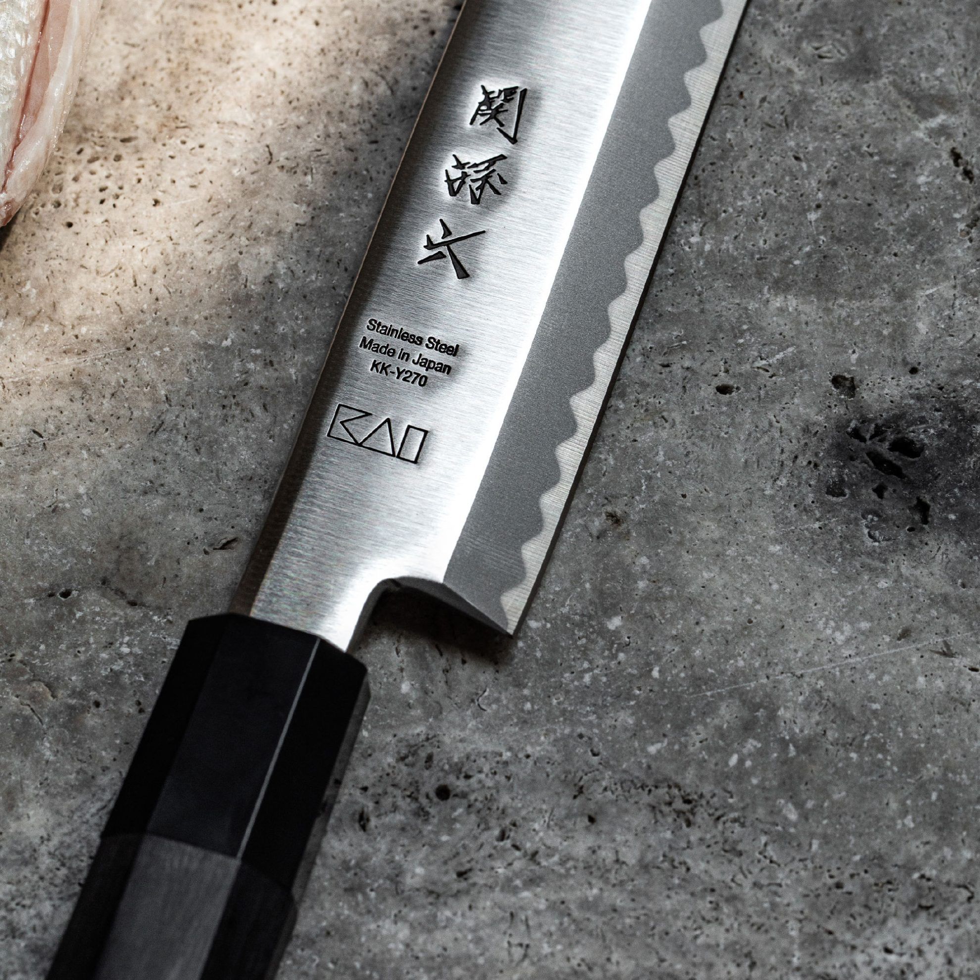 Kai Sekimagoroku KK - Coltello Yanagiba - 27 cm